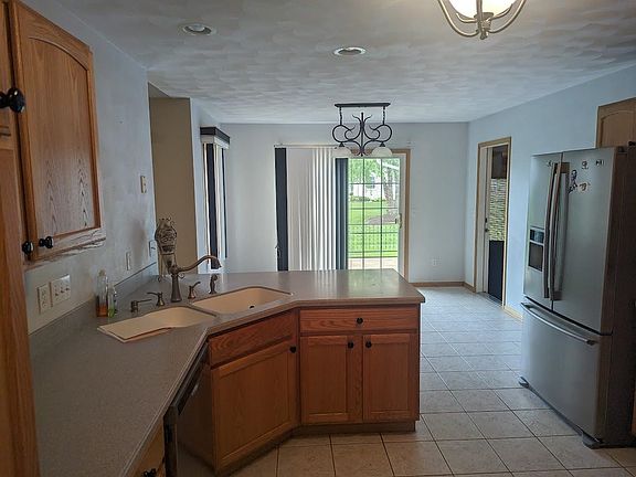 5th image of 907 Indian Pkwy
