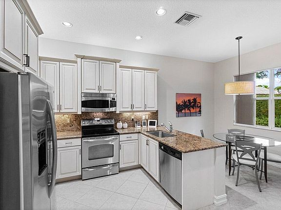 3rd image of 10550 Silverton Lane