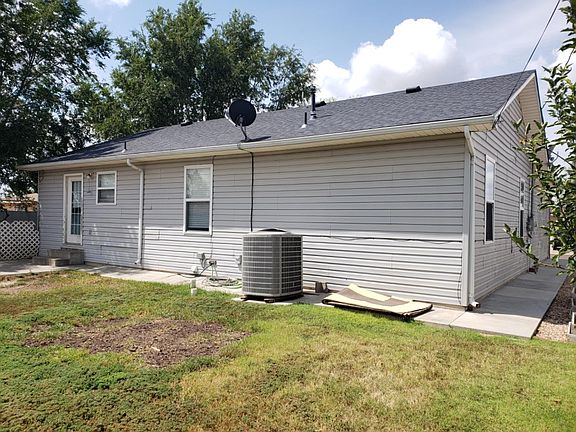 2nd image of 1441 S Clay Ave