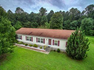 686 Fernwood Dr, Harrington, DE 19952