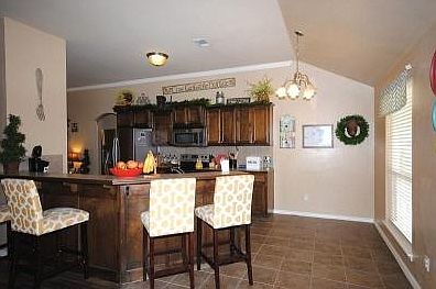 5th image of 2504 Deer Chase Dr