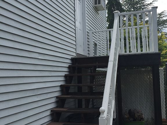 2nd image of 106 Aspinwall St