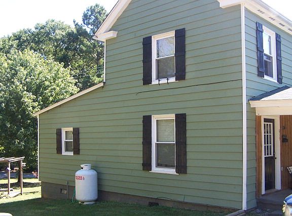 2nd image of 615 Roanoke Ave