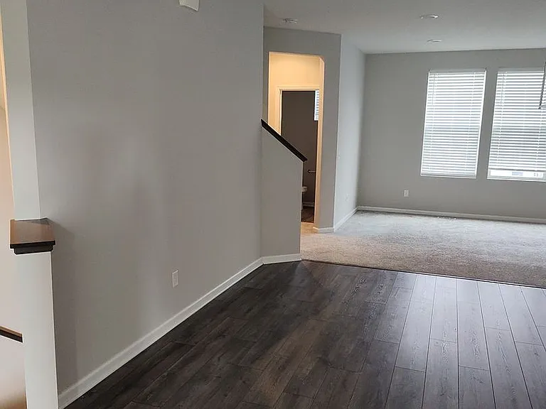 5236 Hampton St NE — Photo 30