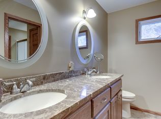 4011 Crestview Dr, Excelsior, MN 55331