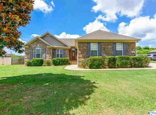 816 Wess Taylor Rd, Huntsville, AL 35811