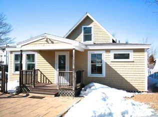 9 70th St, Newburyport, MA 01950