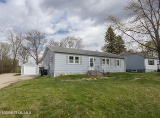 1015 S Union Ave, Fergus Falls, MN 56537