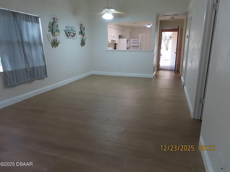 4211 New Haven Ct — Photo 8