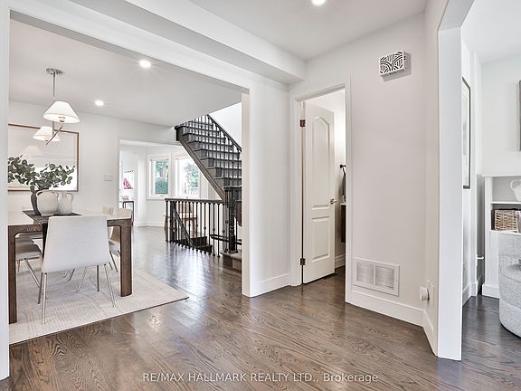 2nd image of 163 Roe Ave