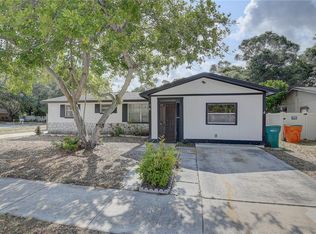 8809 91st St, Seminole, FL 33777