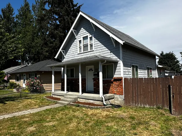 1120 F St, Centralia, WA 98531