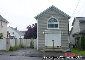 1st image of 721 E Lackawanna St