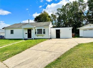 12 Damon Ct, Fairborn, OH 45324