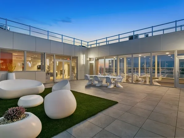 477 Broadway image 3 of 74