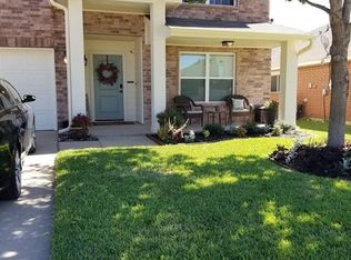 612 Chickadee Dr, Fort Worth, TX 76108