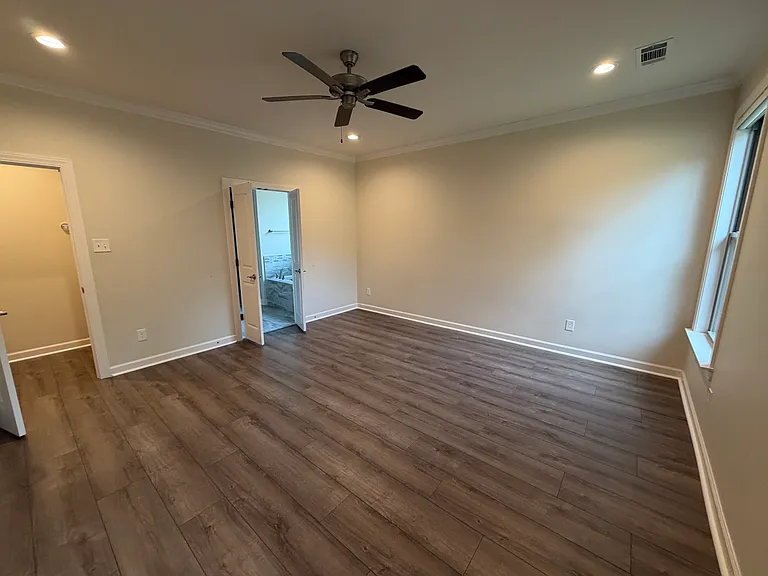 844 Oak Forest Cir — Photo 16