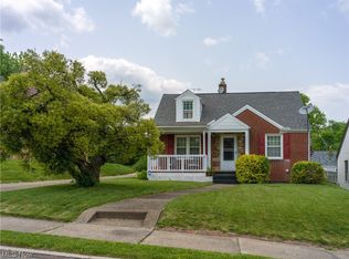 1313 24th St NE, Canton, OH