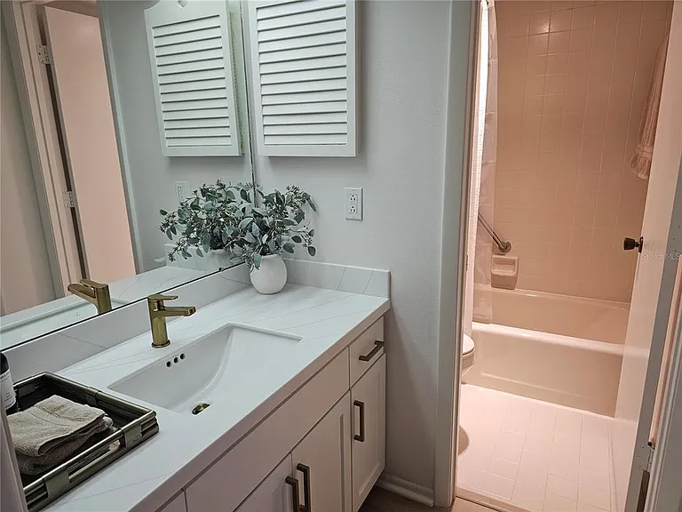 4408 La Jolla Dr #19-A — Photo 30