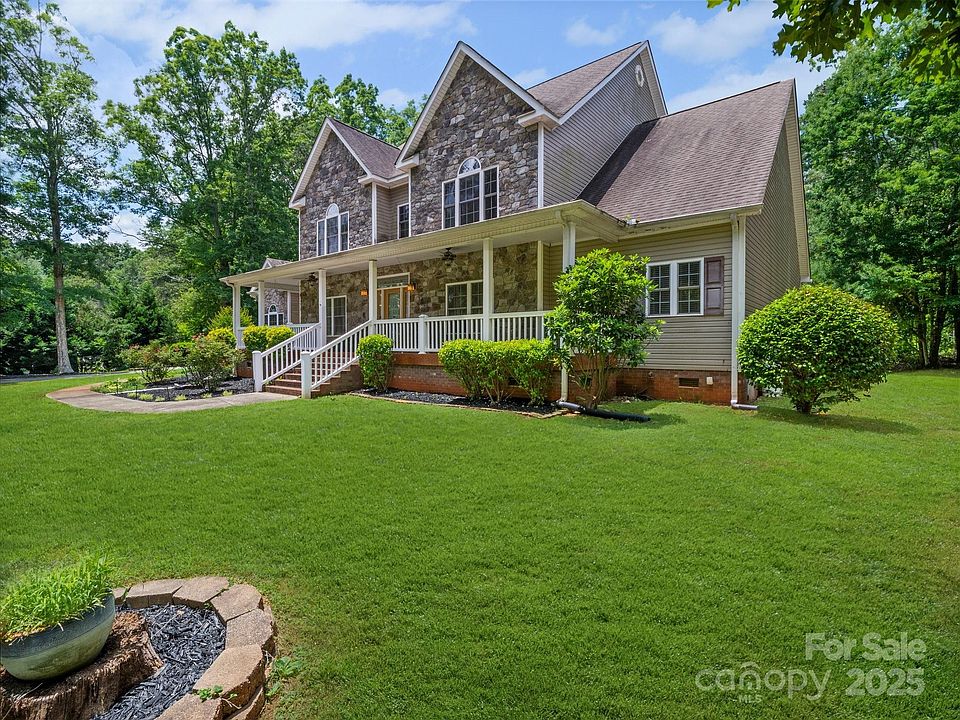 217 Blossom Hill Rd, Lincolnton, NC 28092 | MLS #4239929
