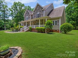 217 Blossom Hill Rd, Lincolnton, NC 28092