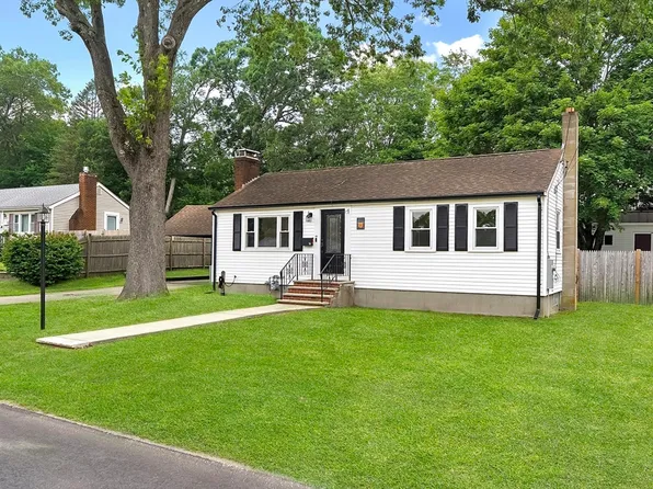 14 Alfred Ter, Randolph, MA 02368