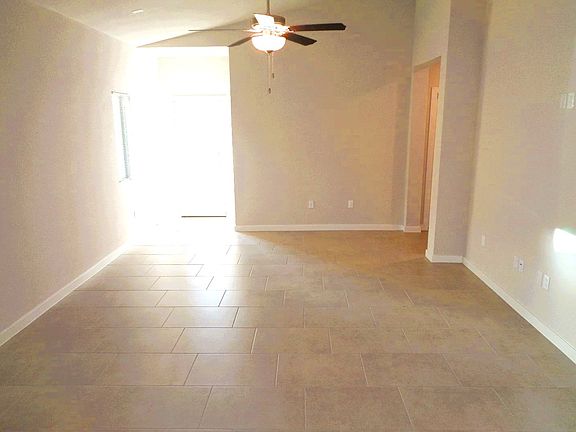 3rd image of 14932 Tierra Haven Ave