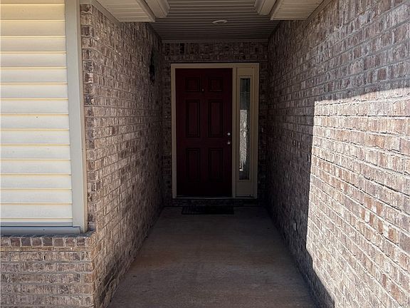 4th image of 400 Beca Ln