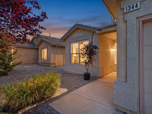 1344 Peppoli Loop SE, Rio Rancho, NM 87124