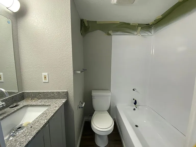 Westwood Apartments — Photo 126