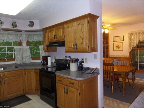 4th image of 1431 Minosa Ln