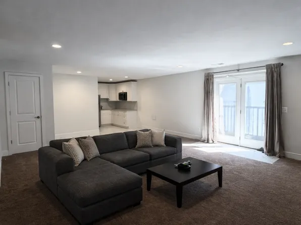 25535 Woodbine Farm Dr #Basement, Chantilly, VA 20152