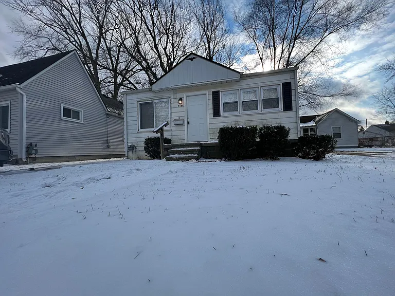 7244 Orchard Ave — Photo 4