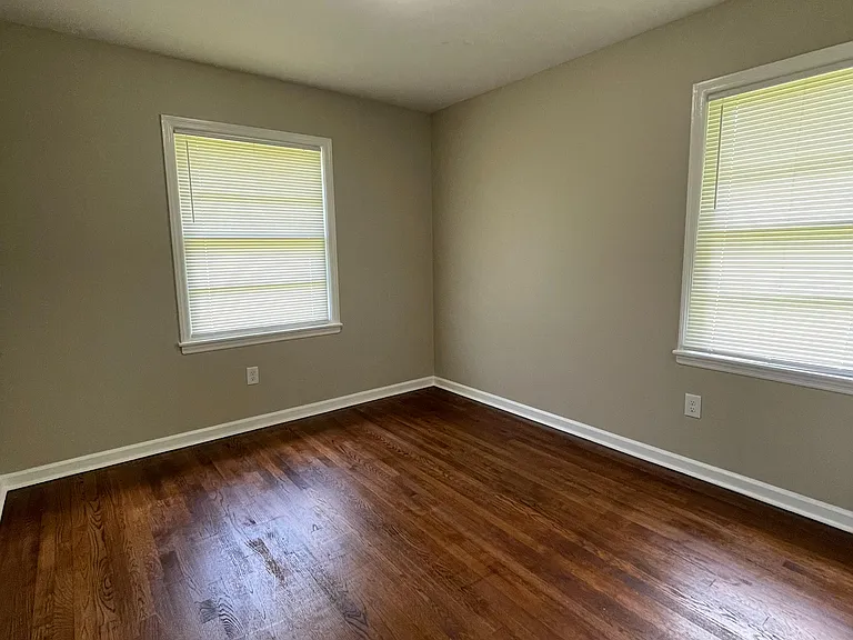 4085 Steele St — Photo 8