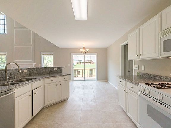 2nd image of 4097 Bamborough Dr
