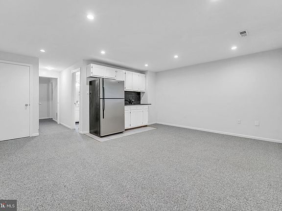 5th image of 5809 Waterdale Ct