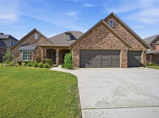13101 Blue Canyon Cir, Oklahoma City, OK 73112