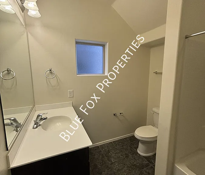 4170 N Thurston Ln #101 — Photo 23