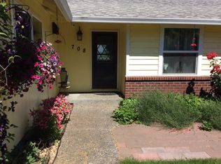 708 SW Mount Adams Ave, Boardman, OR 97818