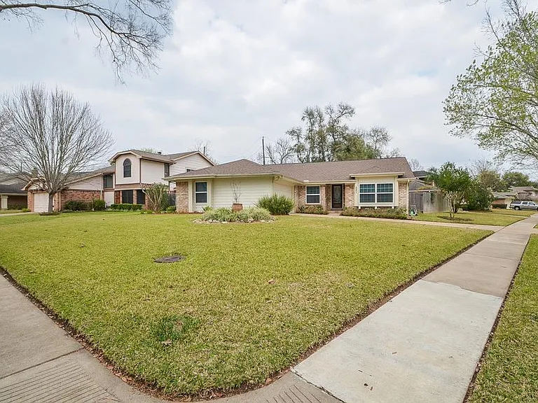 Corner lot home