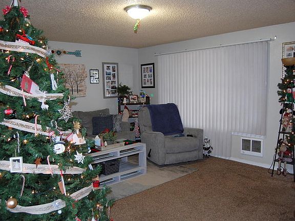 2nd image of 1532 NE Clearview Way