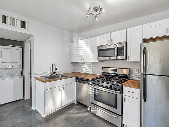 3rd image of 807-819 W 3rd St #813-D