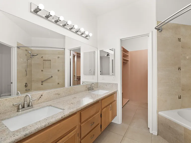 10960 Ivy Hill Dr #7 — Photo 21