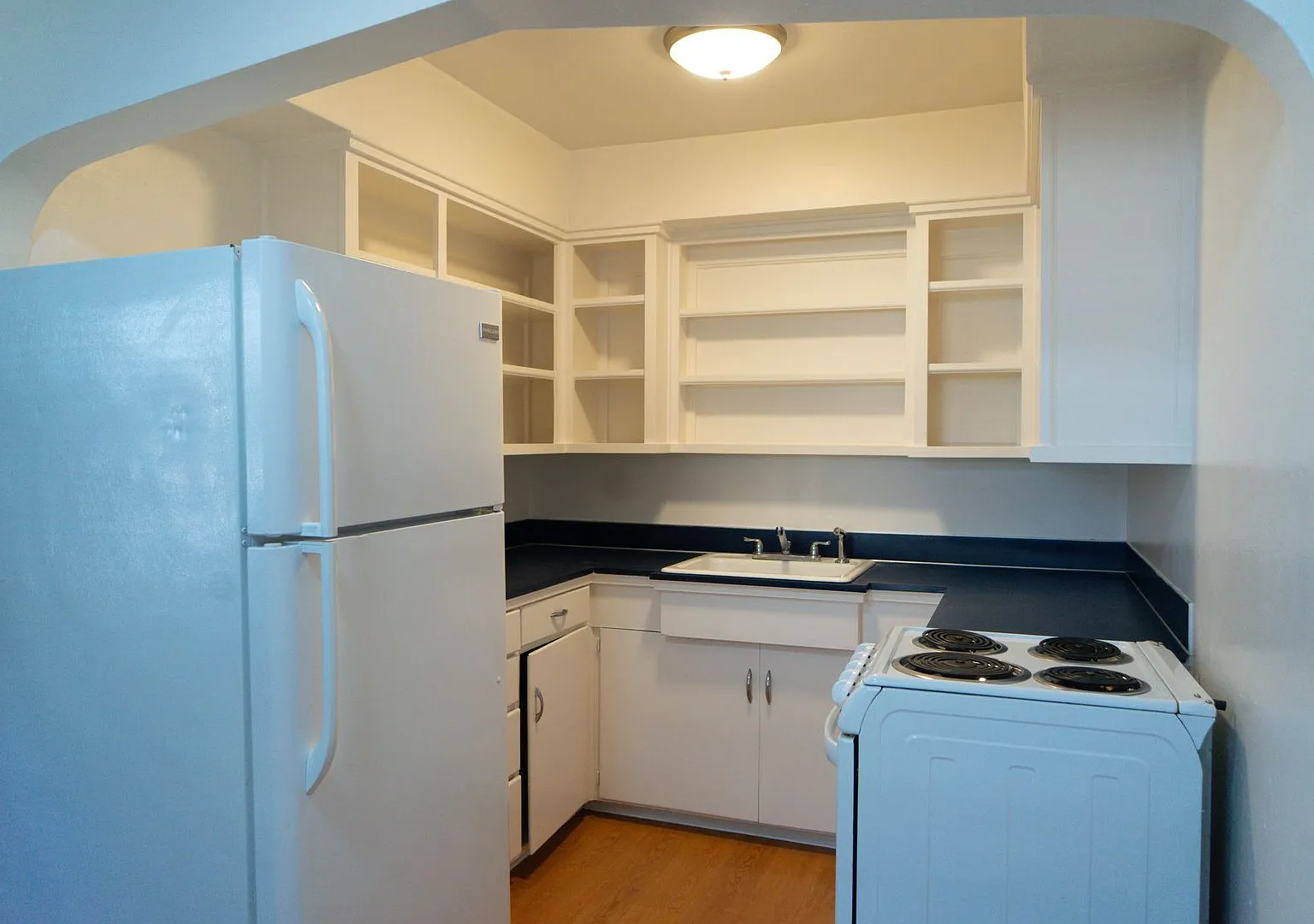 The Interurban Apartments — Photo 4