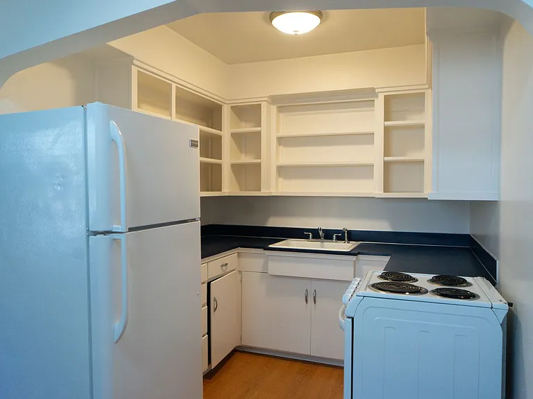 The Interurban Apartments — Photo 13