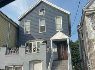 187 Pearsall Ave, Jersey City, NJ 07305