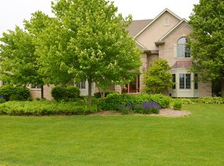 1006 Prestwick Dr, Frankfort, IL 60423
