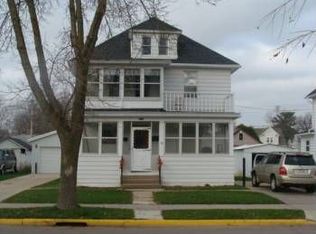 417 Madison St, Sauk City, WI 53583