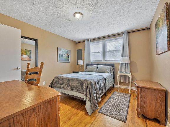 4th image of 583 Annex Ct #B