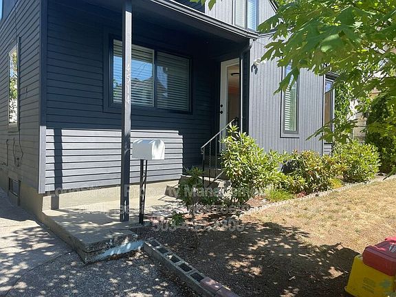 2nd image of 4514 NE 18th Ave